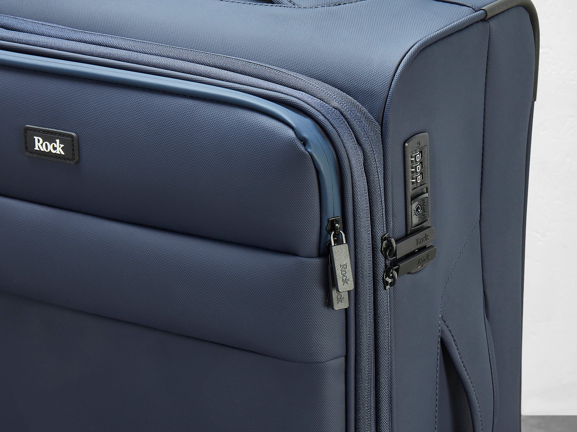 Rock Harper Medium Suitcase