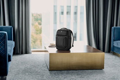 Victorinox Werks Traveler 7.0 Deluxe Backpack