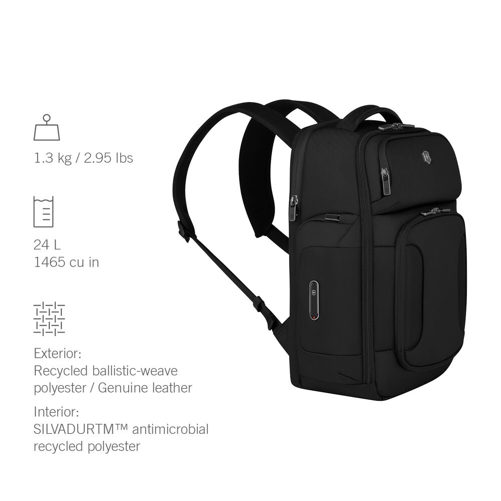 Victorinox Werks Traveler 7.0 Deluxe Backpack