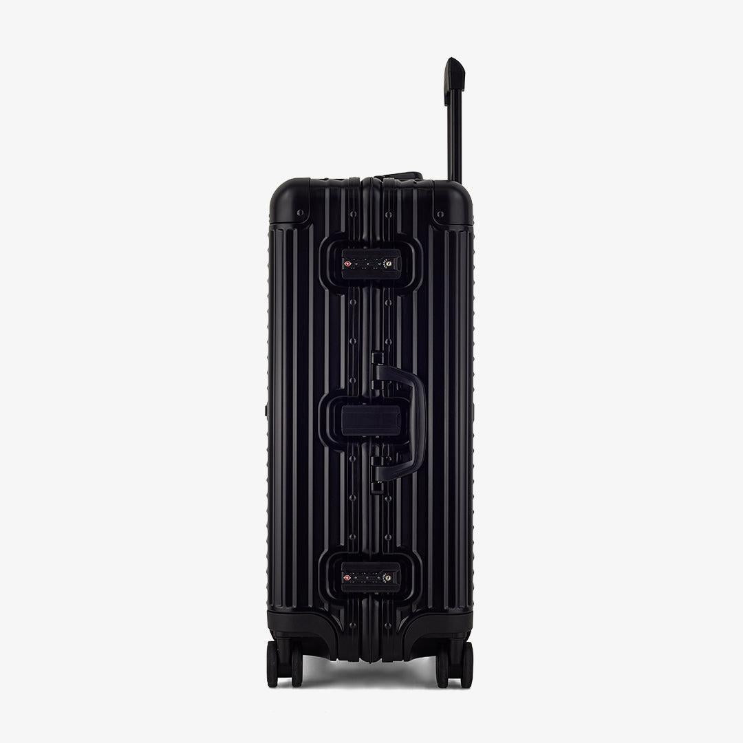Rock Axel Medium Suitcase