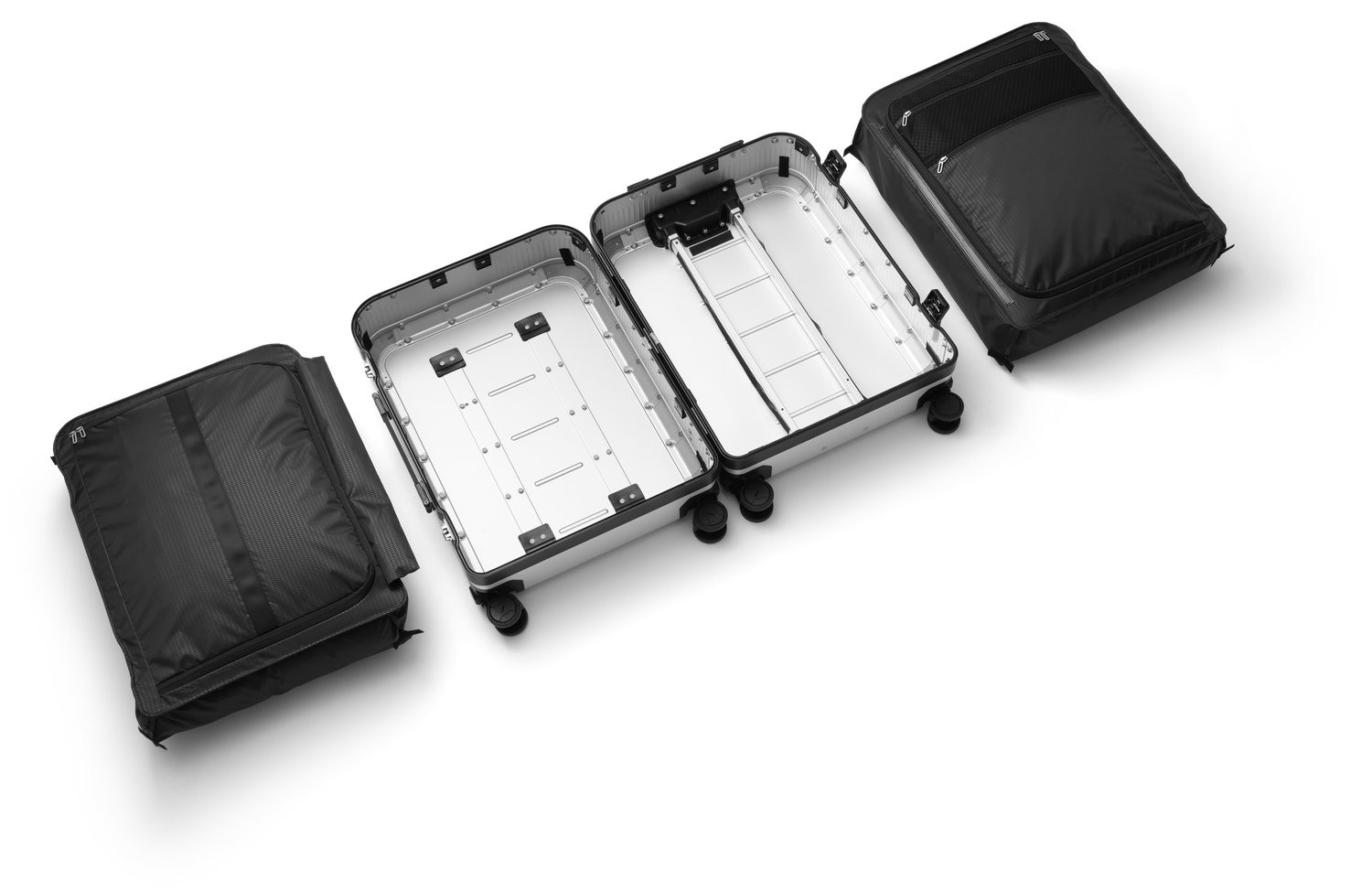 D_b_ Ramverk Alu Check-in Luggage Medium