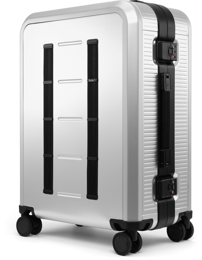 D_b_ Ramverk Alu Check-in Luggage Medium