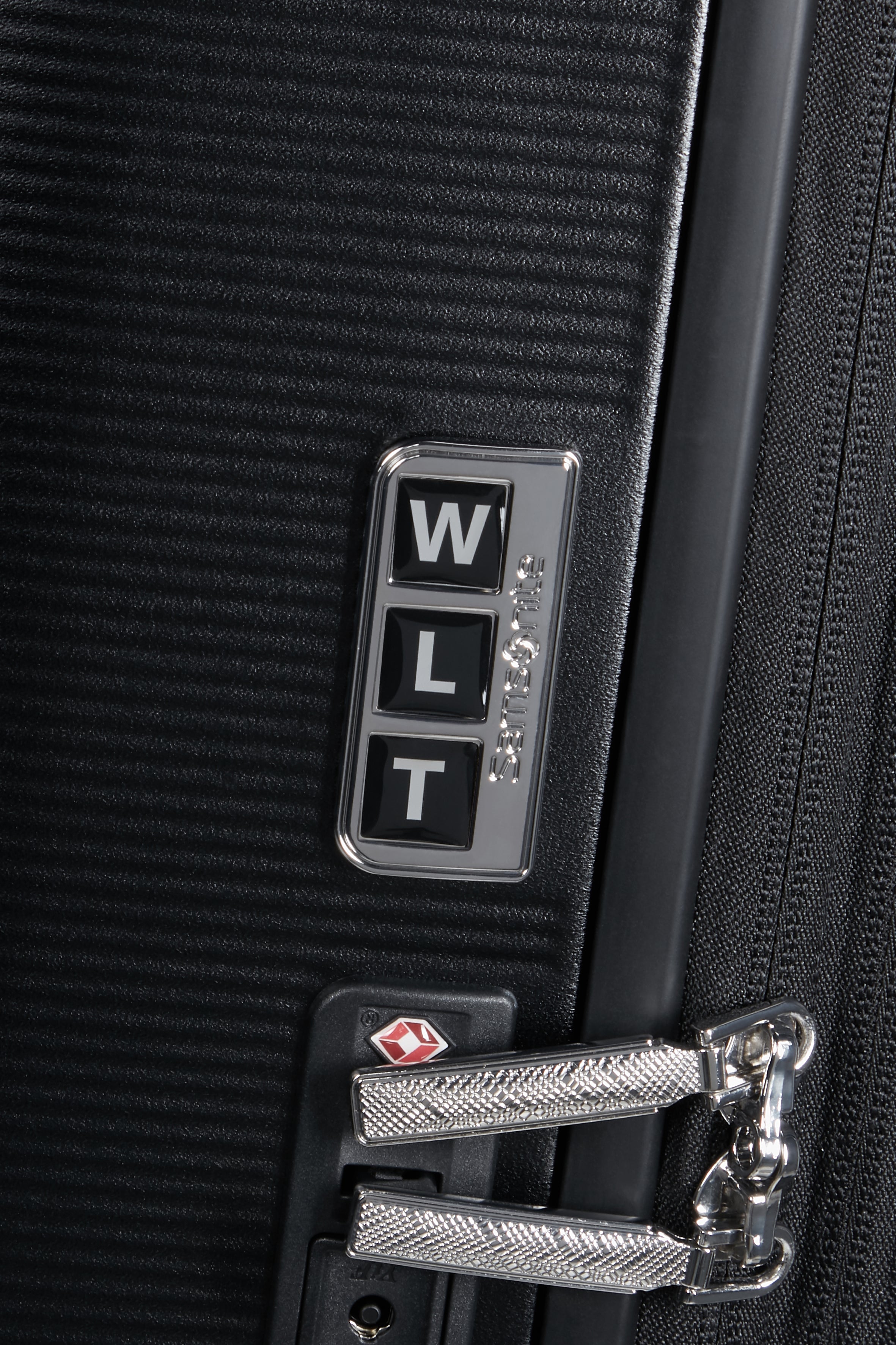 Samsonite Image 69cm Expandable Spinner
