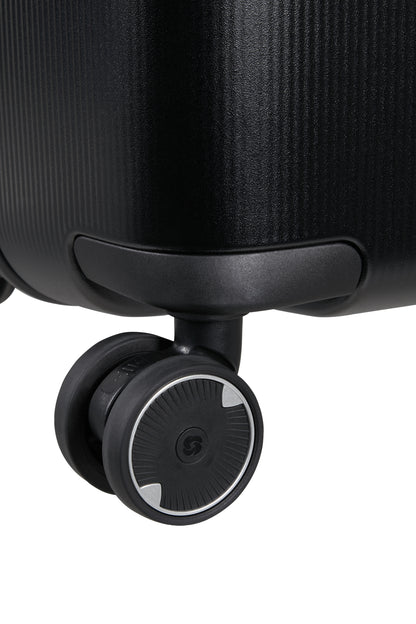 Samsonite Image 69cm Expandable Spinner