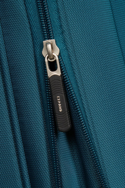 Samsonite Base Breeze 4 Wheel Exp Medium Suitcase - 67cm