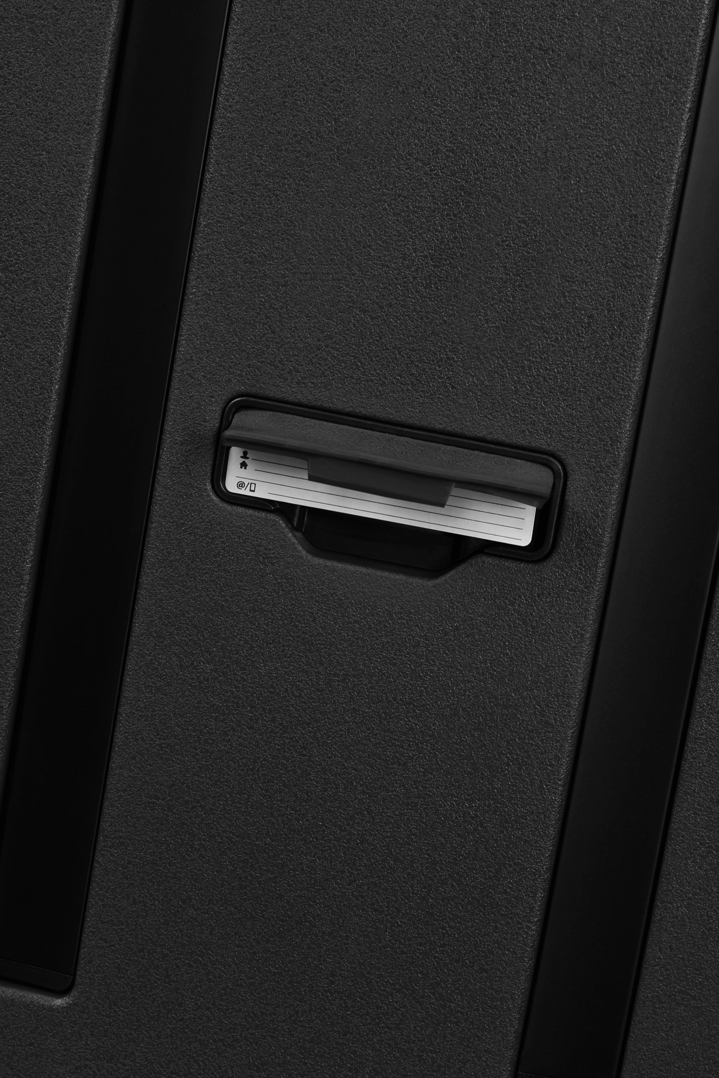 Samsonite Essens EXP Zip 55cm Spinner