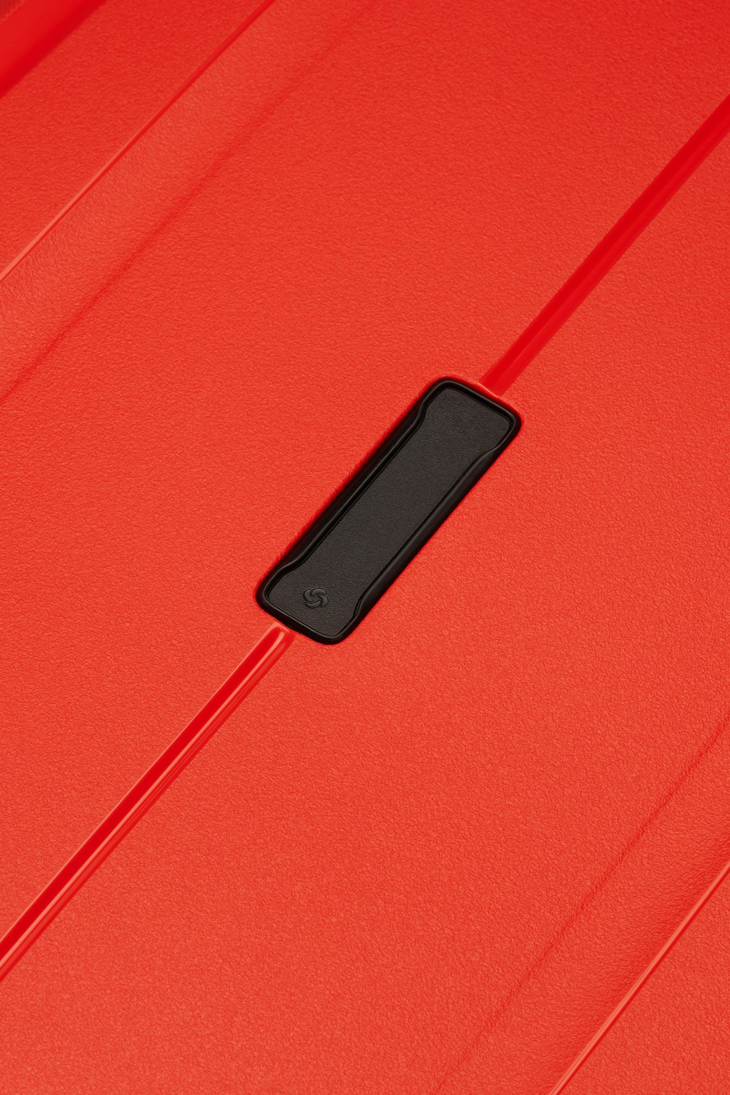 Samsonite Essens With Zip 55cm Spinner