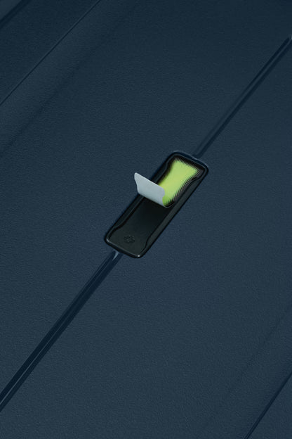 Samsonite Essens EXP Zip 55cm Spinner