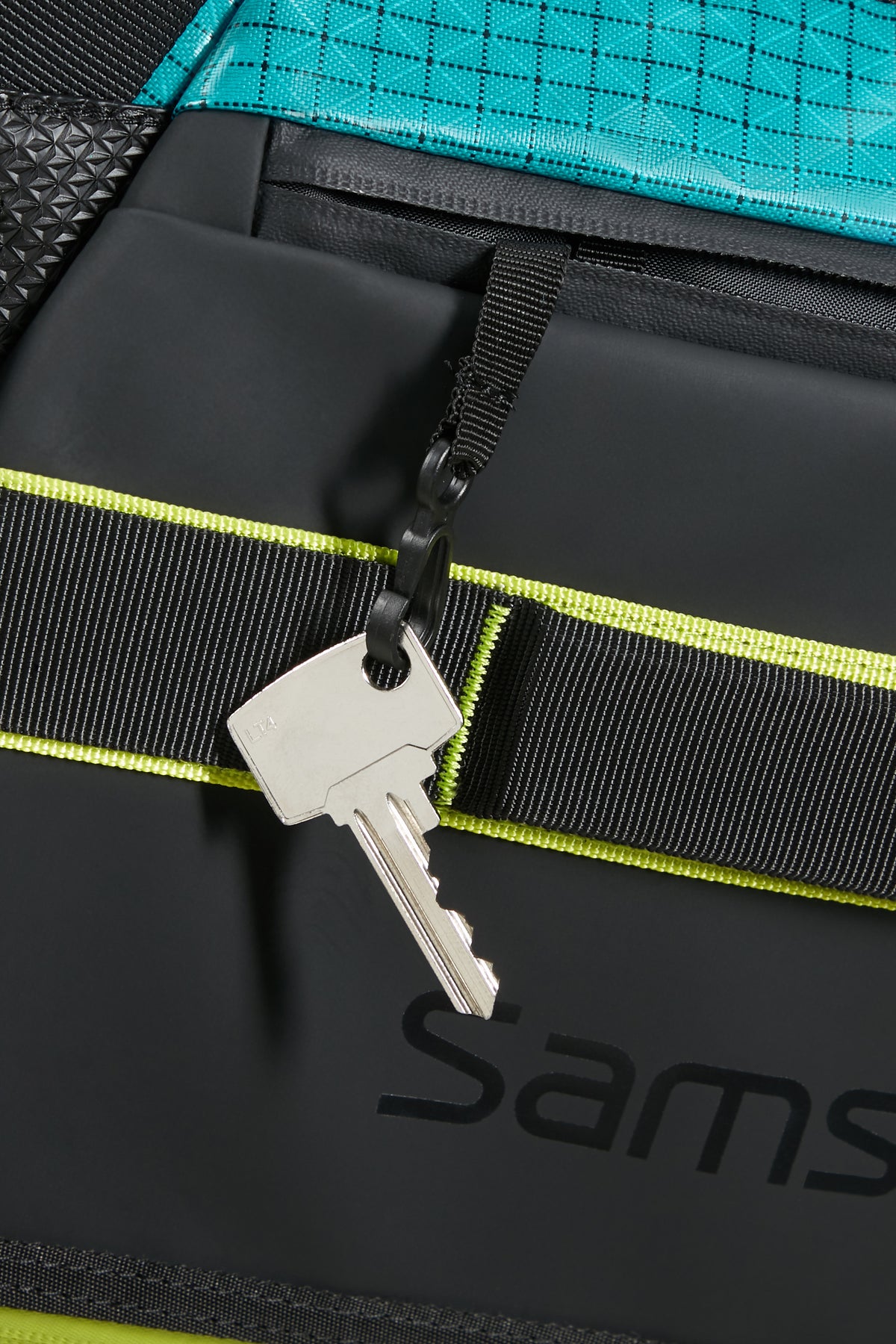 Samsonite Outtrax Duffle Bag M