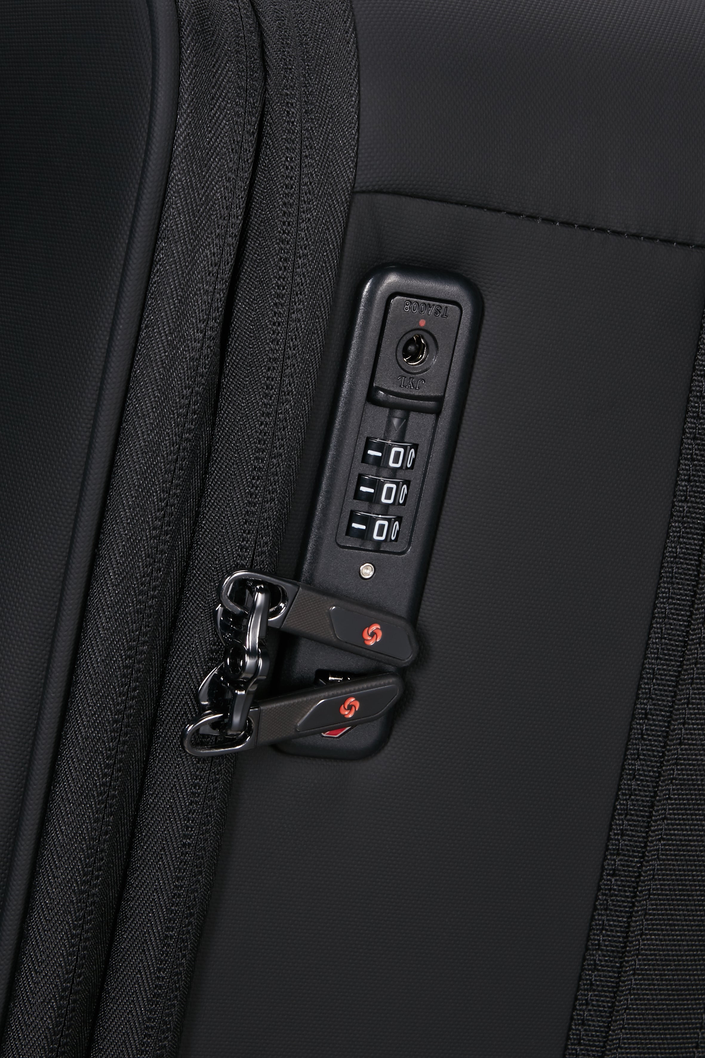 Samsonite Glazed Spinner Exp - XL 84CM