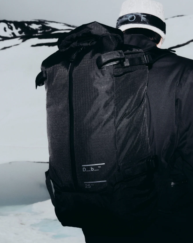 D_b_ Snow Pro Backpack 25L