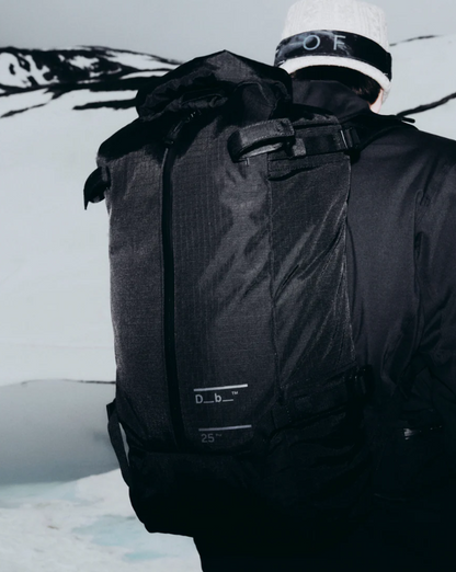 D_b_ Snow Pro Backpack 25L