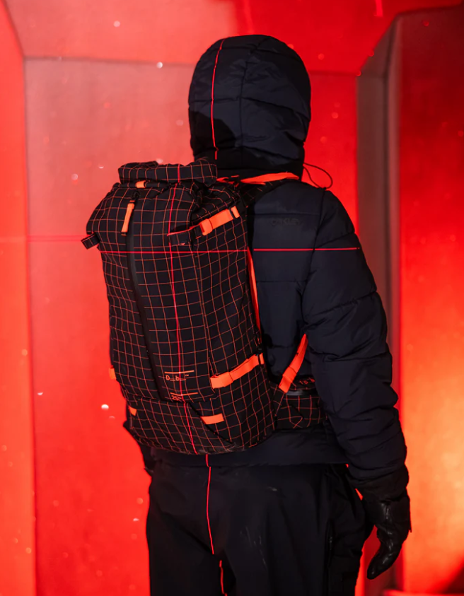D_b_ Snow Pro Backpack 25L