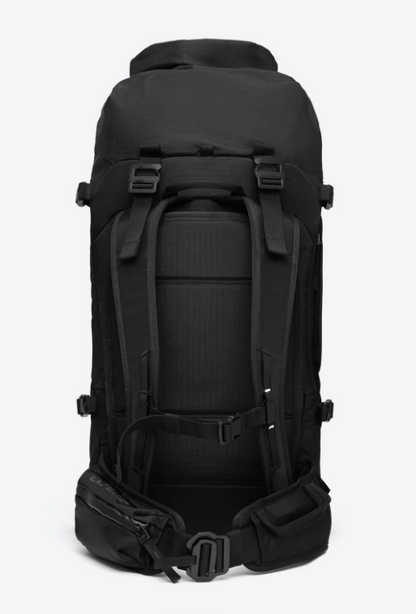 D_b_ Snow Pro Backpack 25L