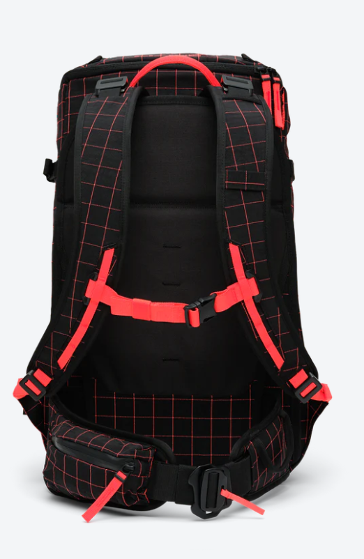 D_b_ Backcountry Backpack 25L