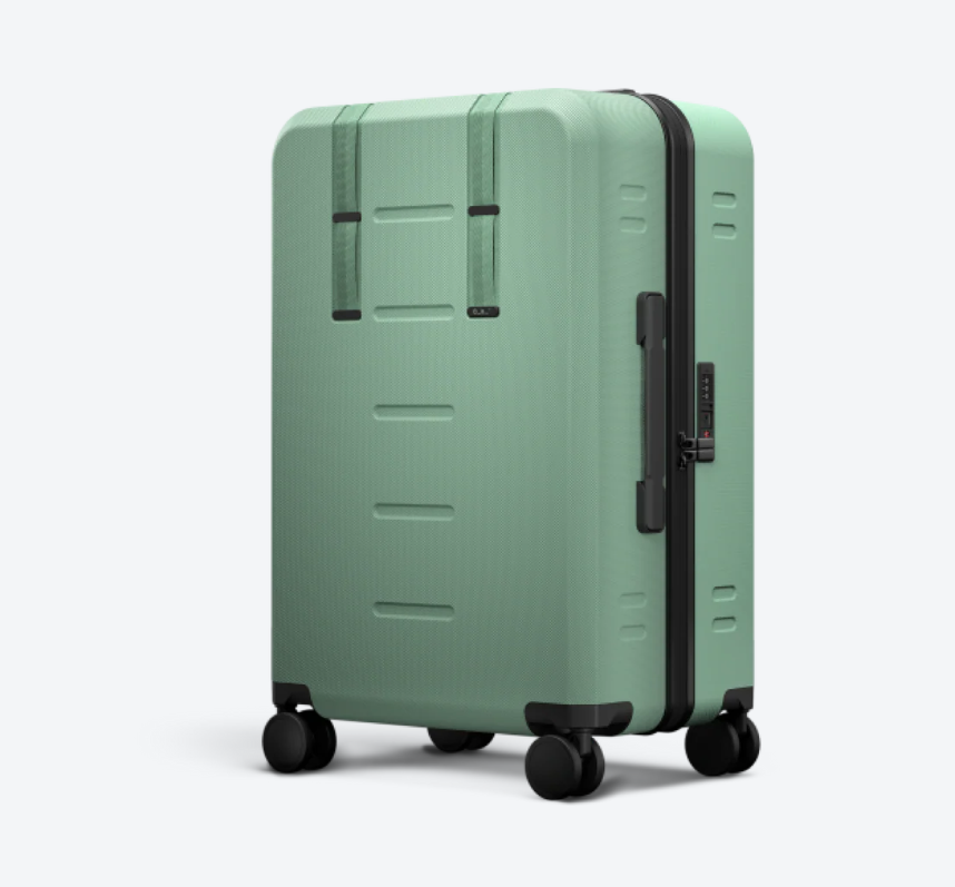 D_b_ Ramverk Check-in 4 Wheel Luggage Medium - 67cm