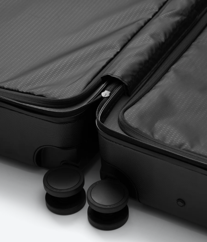 D_b_ Ramverk Check-in 4 Wheel Luggage Large - 78cm