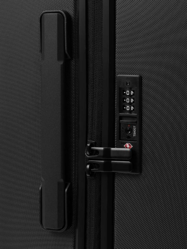 D_b_ Ramverk Check-in 4 Wheel Luggage Large - 78cm