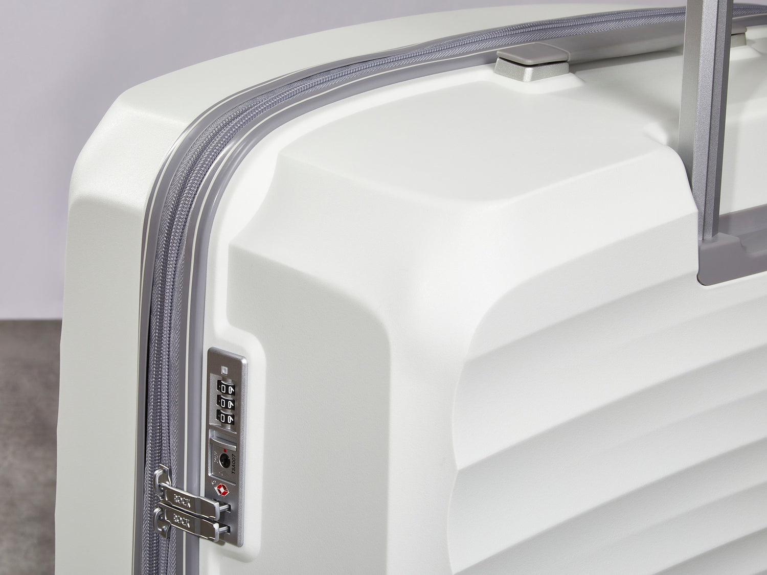 Rock Sunwave Medium Suitcase