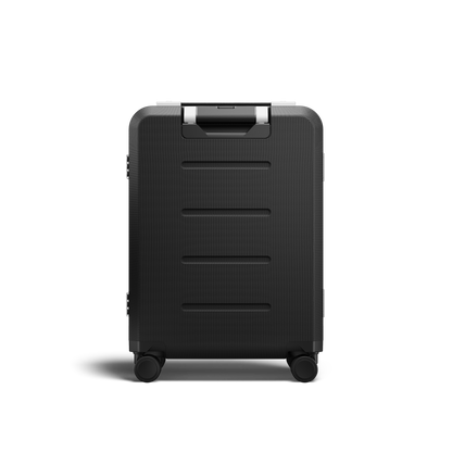 D_b_ Ramverk Pro Carry-on 55cm Cabin Spinner