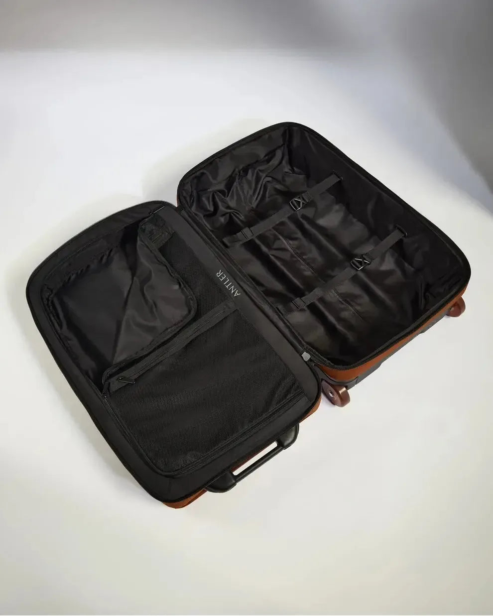 Antler Discovery Wheeled Duffel -73cm