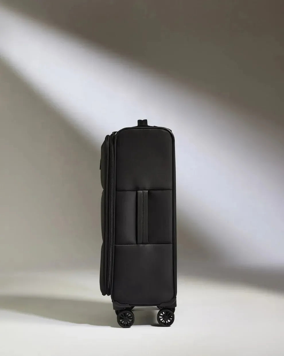 Antler Soft Stripe 2.0 Medium Suitcase - 69cm