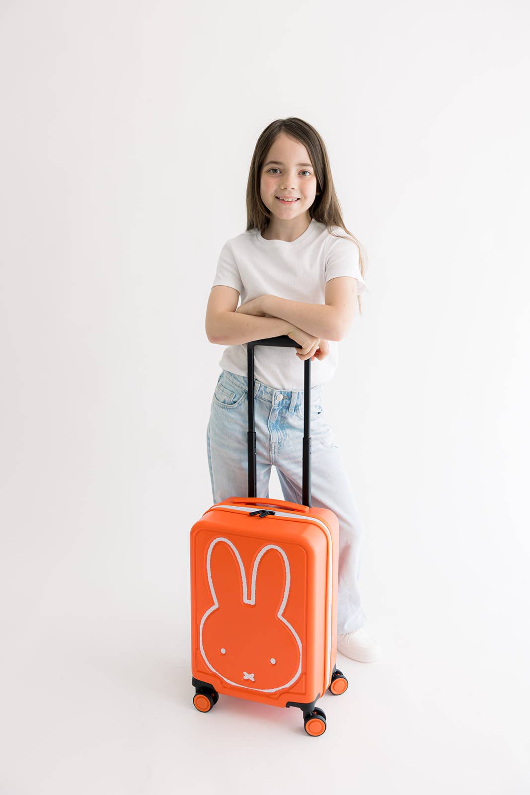 Miffy Childrens Cabin 4w Trolley Case