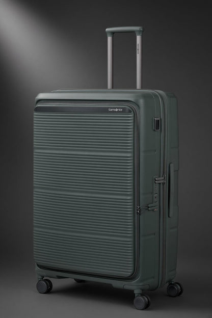 Samsonite Paralux 81cm Expandable Spinner Suitcase